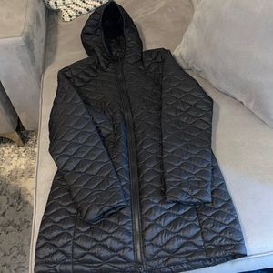 North face black women’s jacket